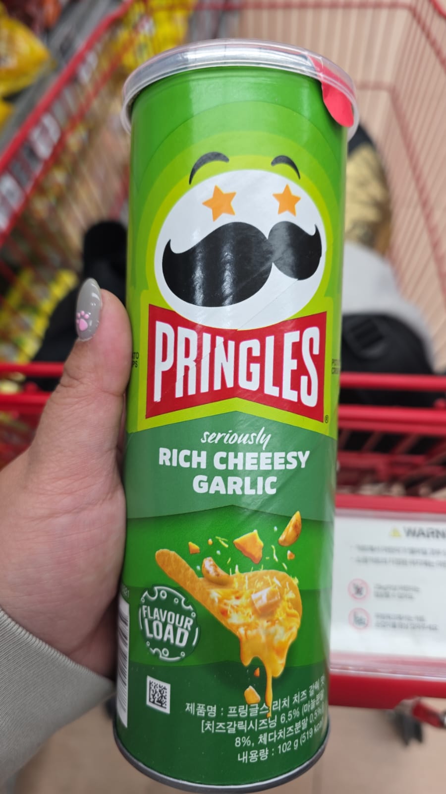 pringles rich cheeesy garlic