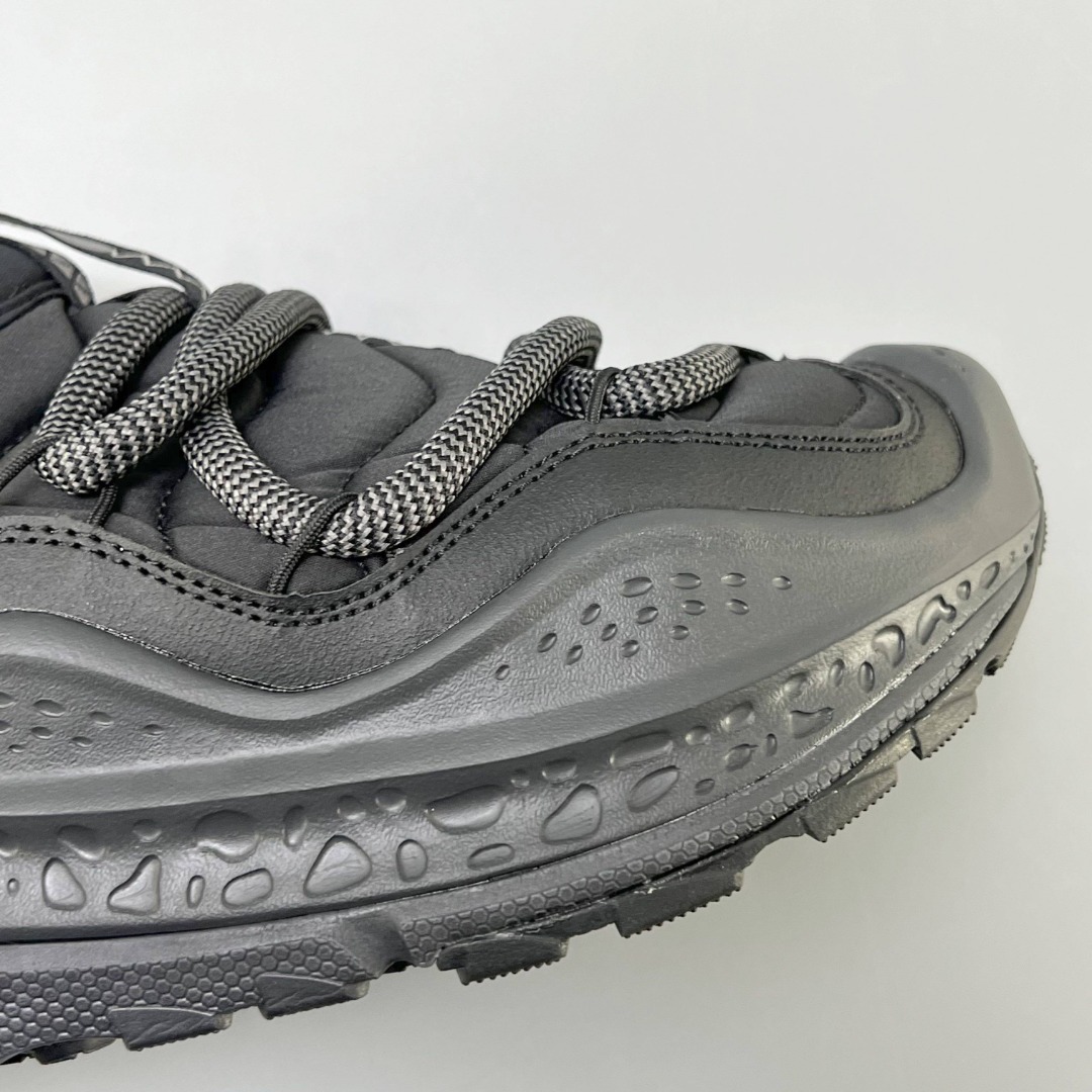 Hoka One One Ora Primo 