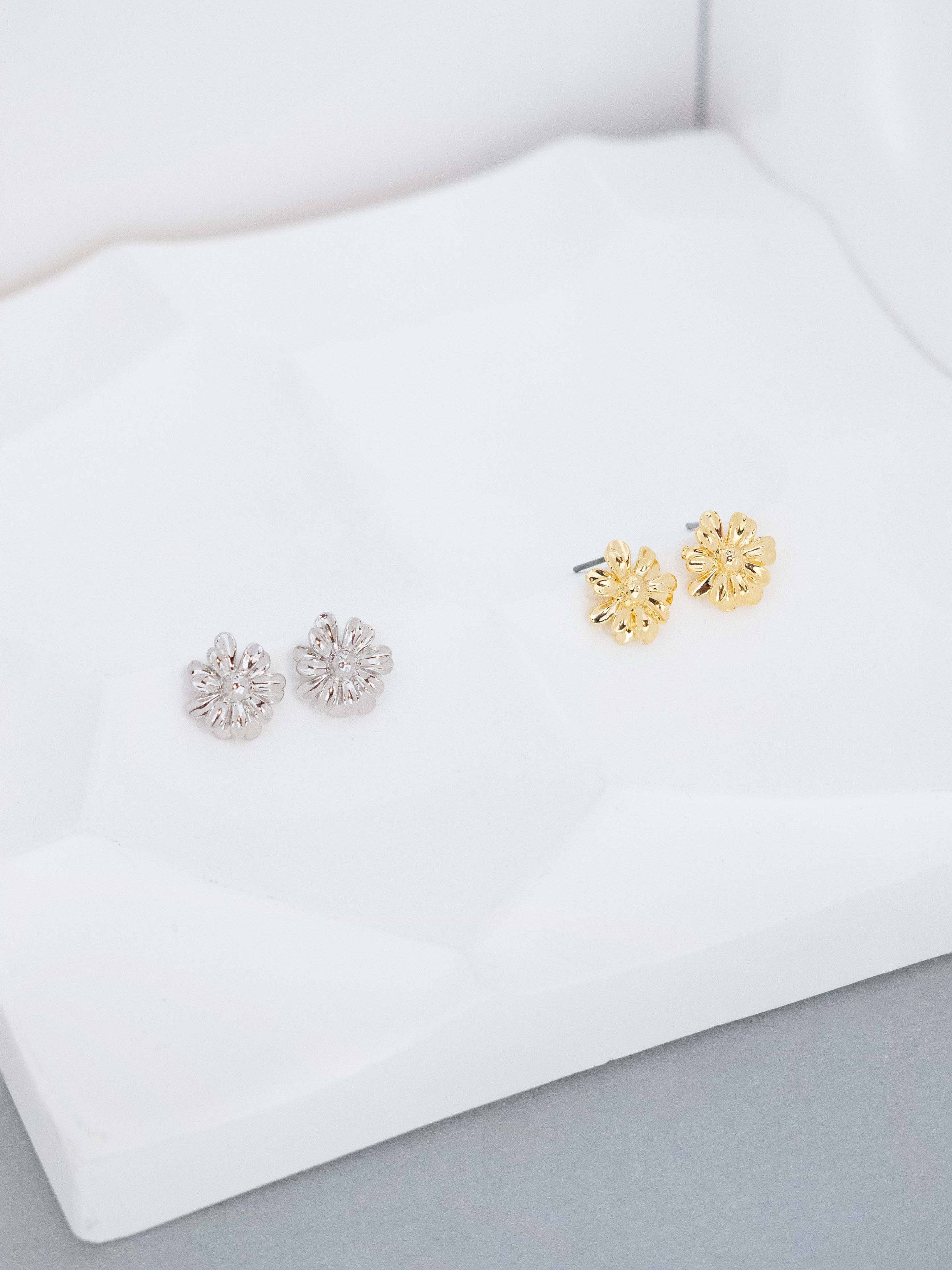 Bloom Dome Stud Earrings