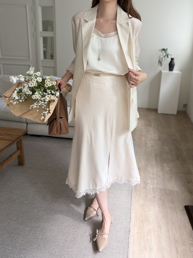 Lacie Asymmetric Skirt (Ivory)