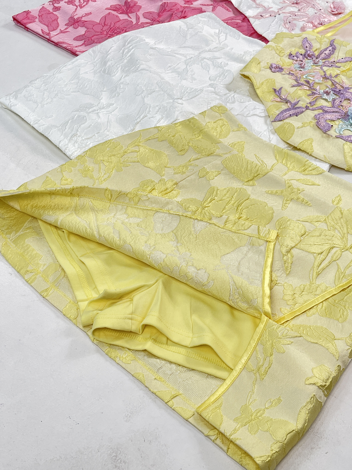 Celestial Bloom Qipao Set MC80