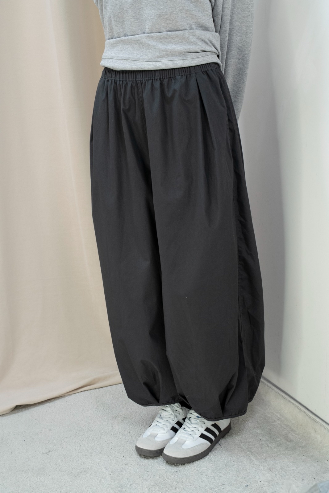 輕薄氣球褲（2色）