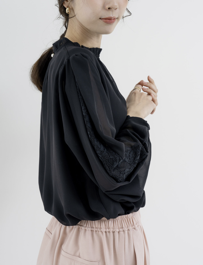 袖花紋蕾絲開衩襯衫 - 2026 流行穿搭  蕾絲襯衫 春夏時尚穿搭 柔軟舒適 成人休閒 日常穿搭 易於配搭 日本直送   #JP-I-260013
