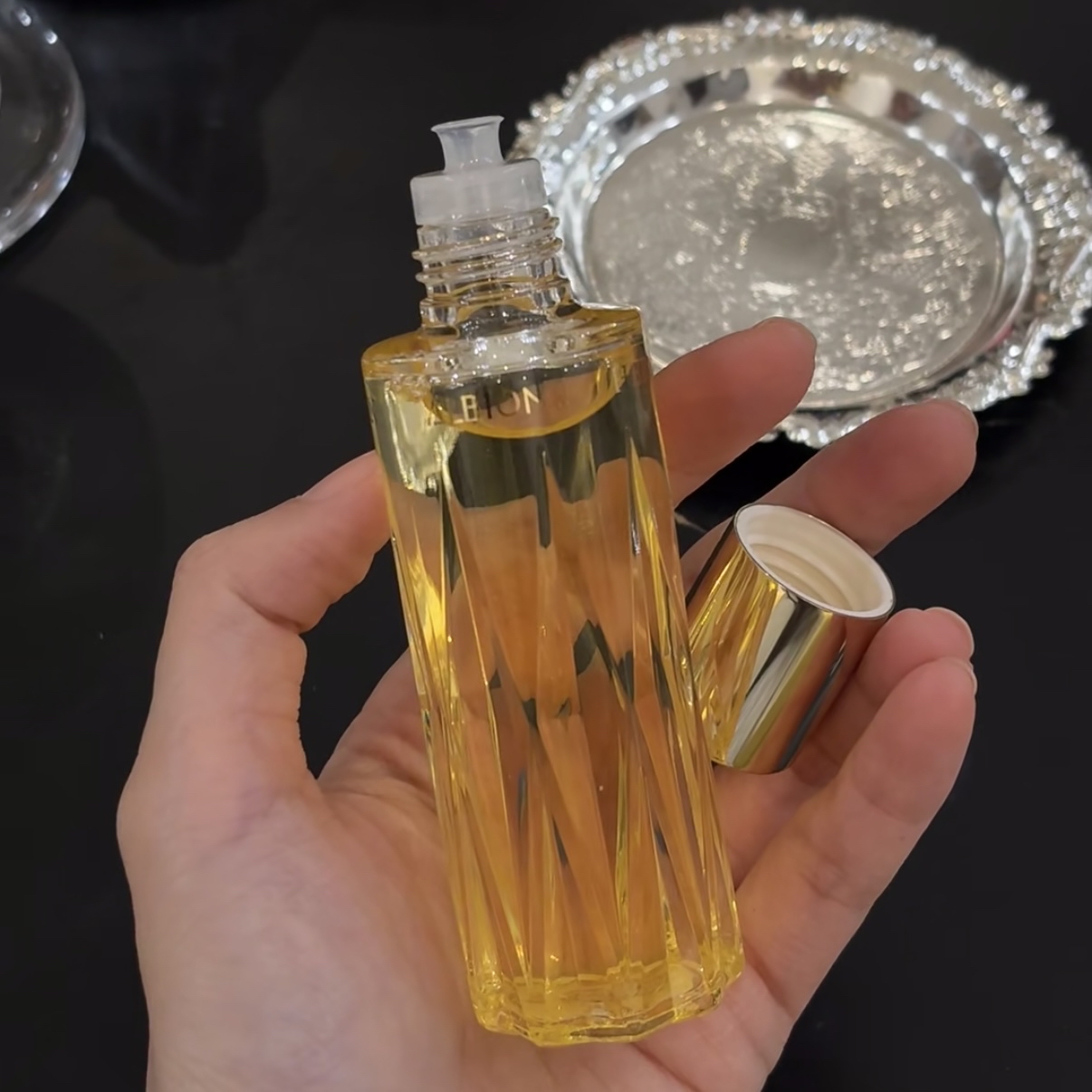 ALBION HERBAL OIL 奧爾濱FRESH LUMINOUS HERBAL OIL 五重植萃瑩澤精華油 黃金全效油40ML （日本本土最新版）