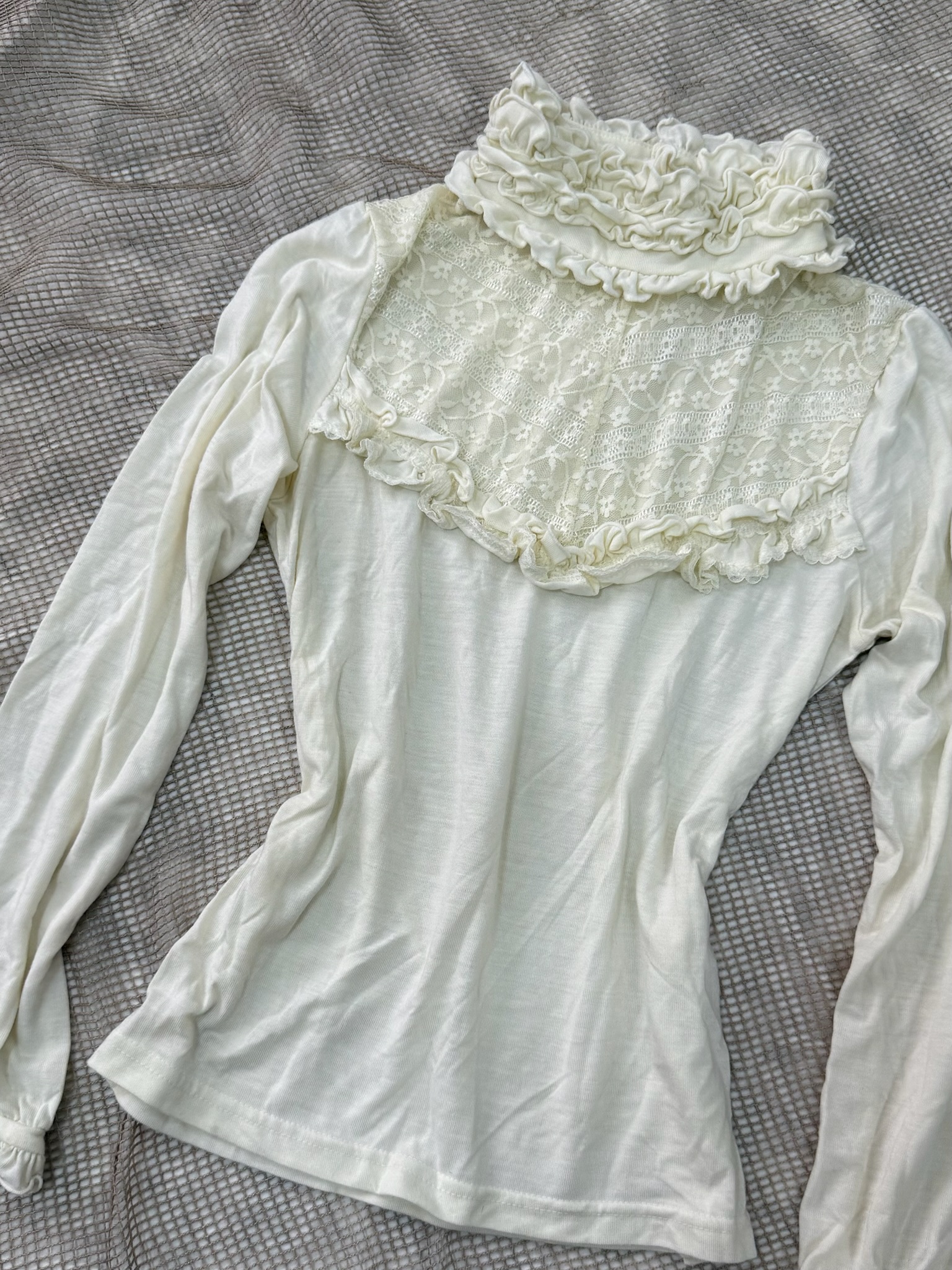 Victorian Style Lace Trim Blouse