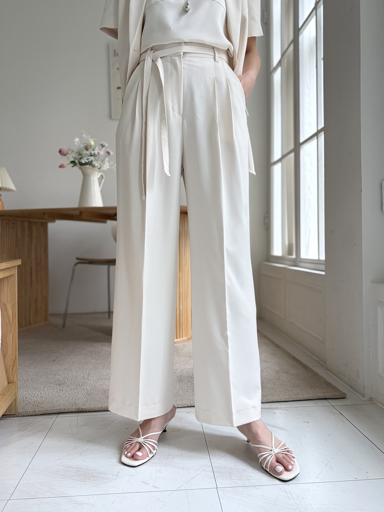 Aveline Belted Straight Slacks (Ivory)