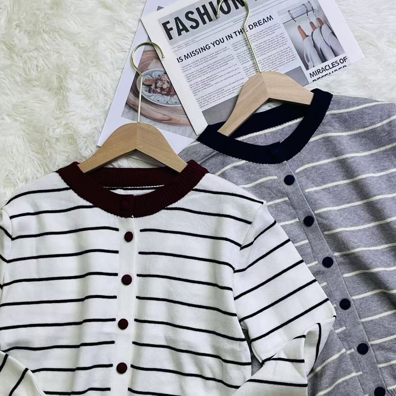 C2004#M2952 Minimal Stripe Knit Outer | Clean Look Casual Jacket