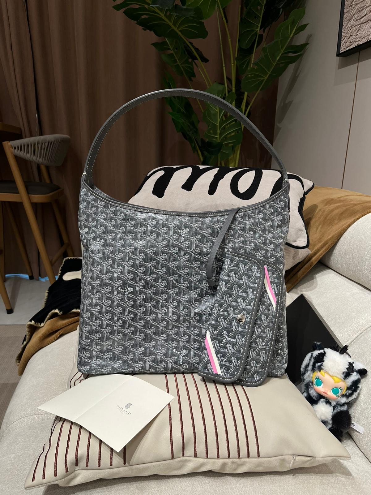 Goyard Hobo Grey 100%Authentic, 98%New ✅25專門店收據✅Dust bag