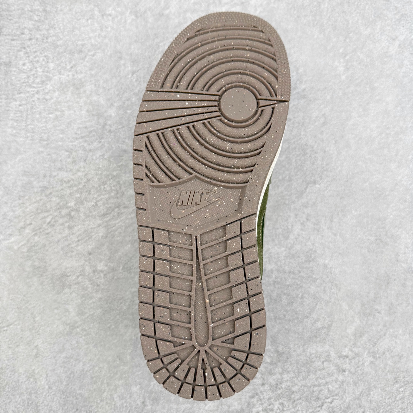 Air Jordan 1 Low FQ3055-300