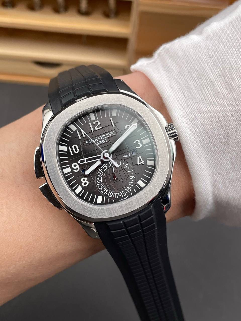 百达翡丽 Aquanaut 5167A-001 自动上链男士腕表