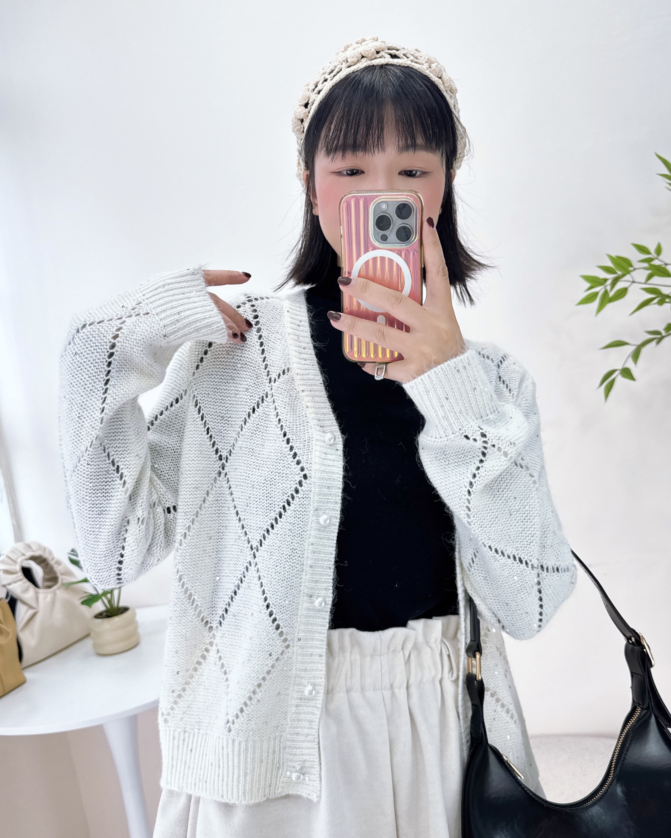 鏤空珍珠鈕扣針織外套 2色