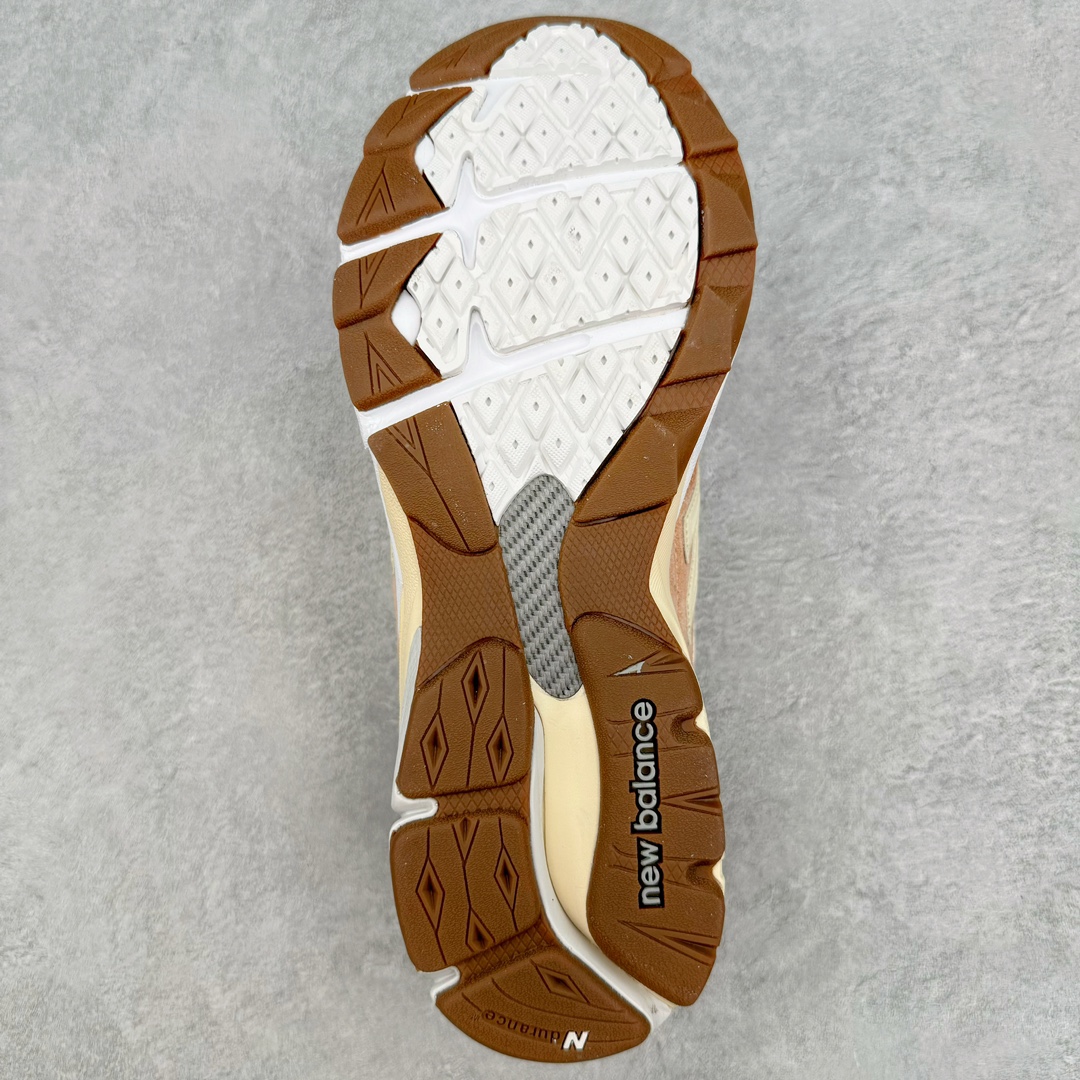 New Balance 990v3 M990SZ3