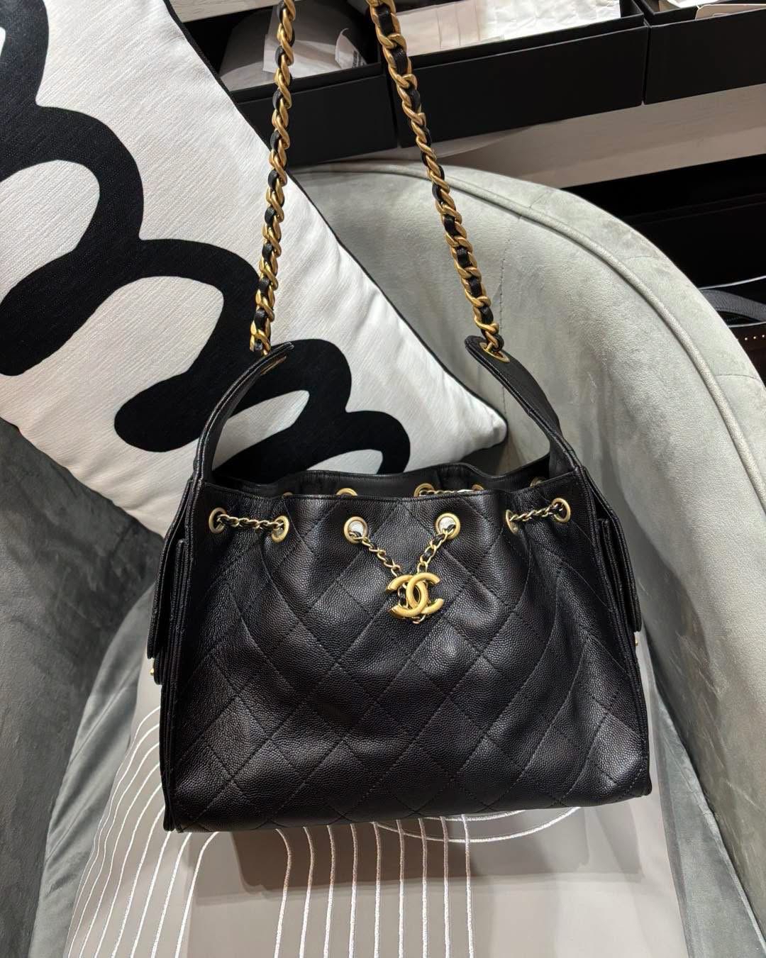 Chanel 25 Small 黑色荔枝牛皮 Hobo Bag  100%Authentic, 98%New  ✅收據✅晶片✅Dust bag✅Box
