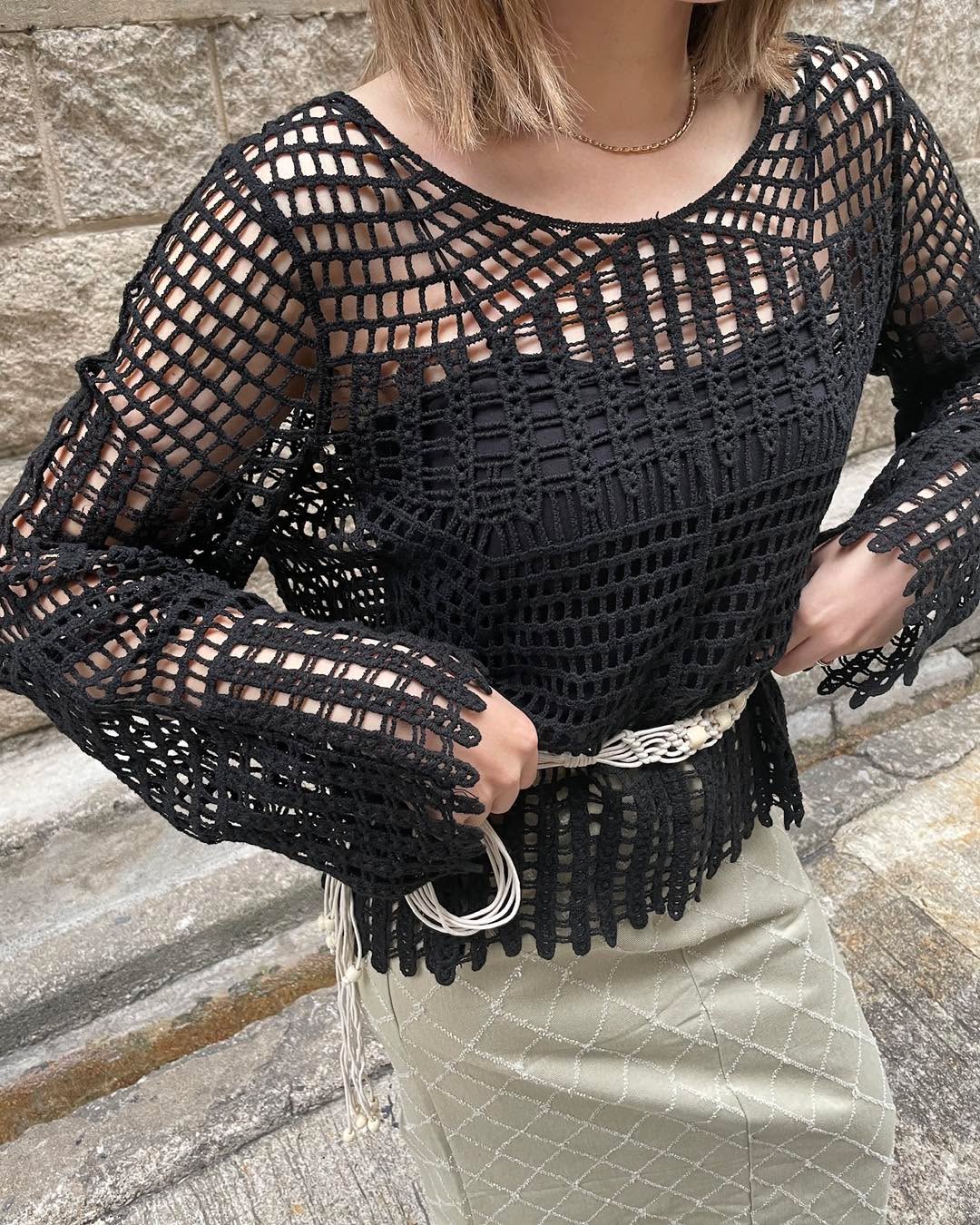 鏤空Lace上衣配小背心