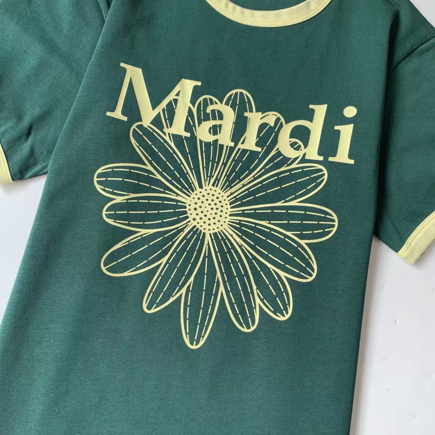 預訂 Mardi撞色邊短袖Tee [貨號26C016]