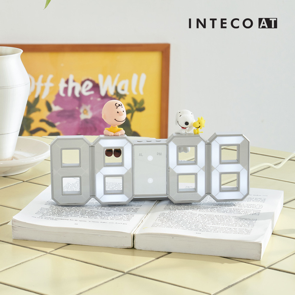 Snoopy LED 數字時鐘