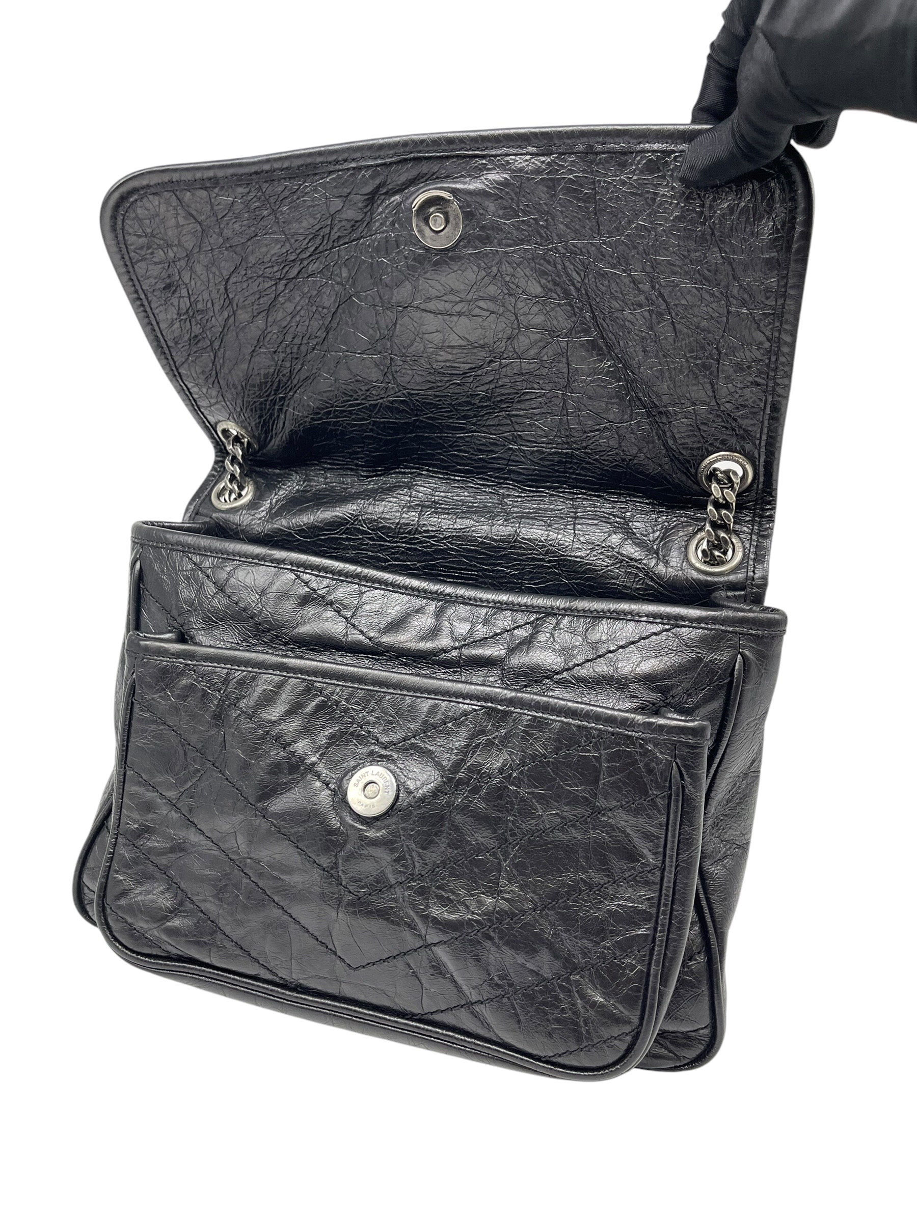 Pre-owned YSL NIKI BLACK / Product Code: 071409