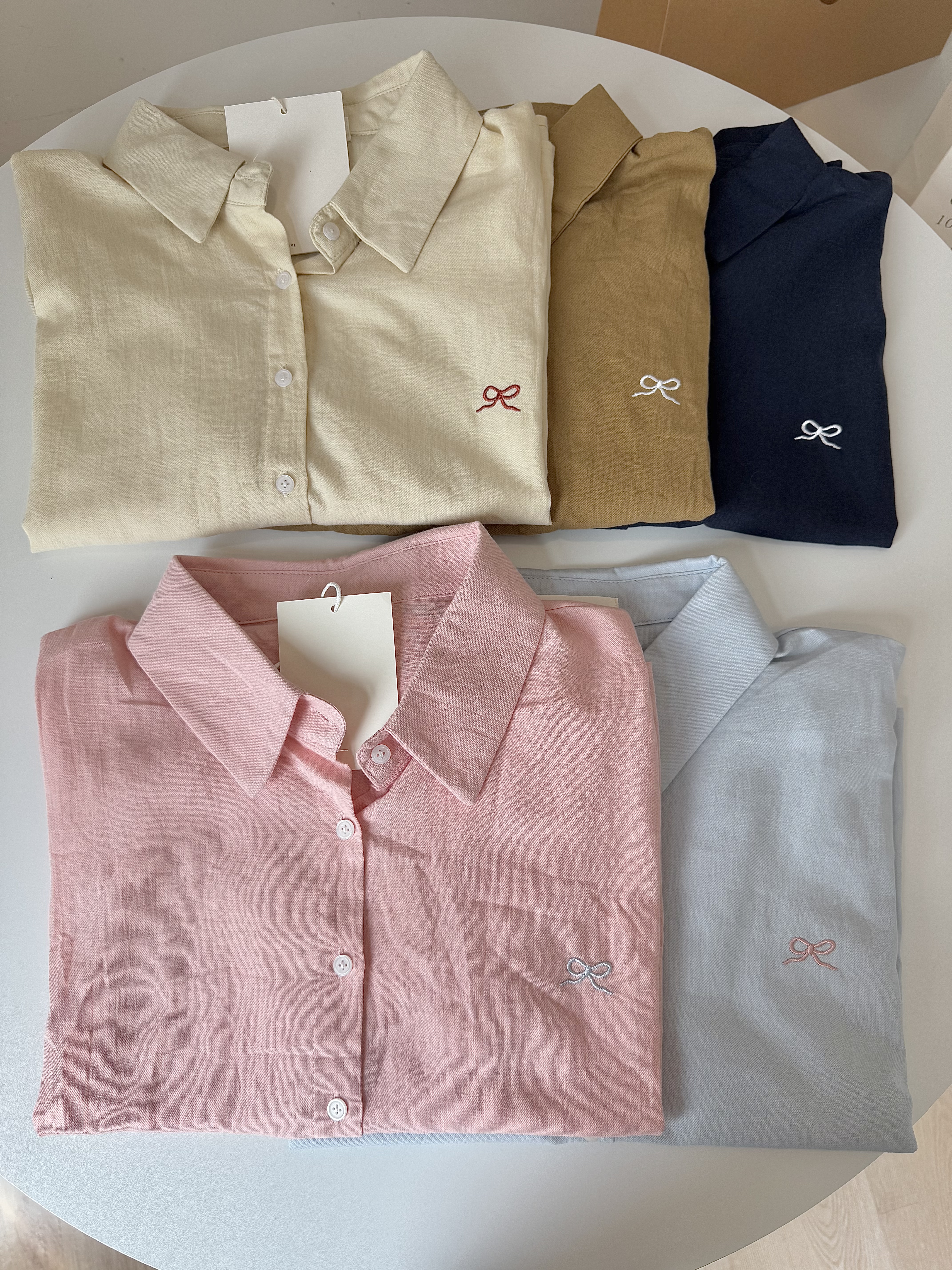 Kaia Ribbon Embroidery Cotton Linen Blouse 蝴蝶结🎀刺绣棉麻衬衫 （ 5 Colours )