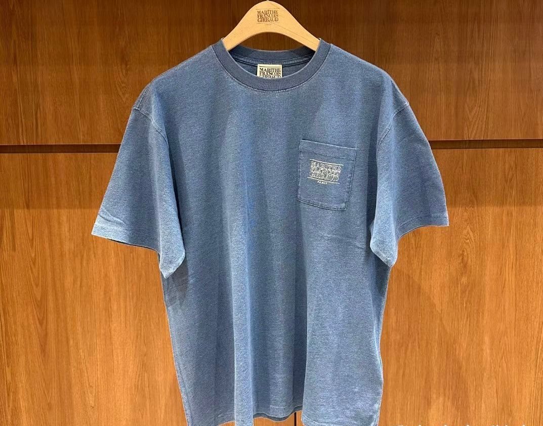 *🇰🇷韓國直送MARITHE FRANCOIS GIRBAUD 🇰🇷韓國專門店/免稅店 DOODLE CLASSIC LOGO POCKET TEE男女同款 折扣優惠💕*