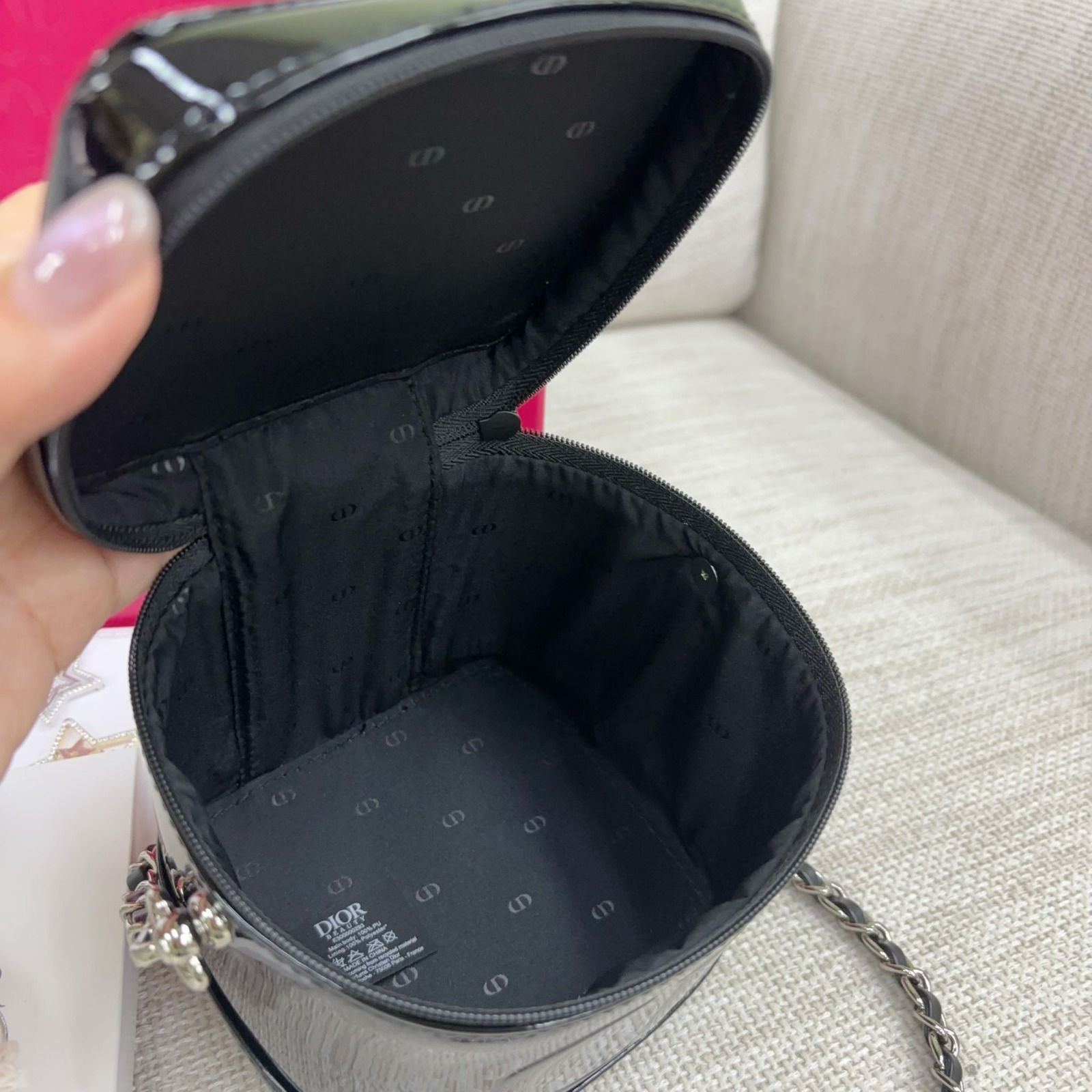 Dior Beauty最新款漆皮化妝袋套裝 B Set  ‼️ 少量 ‼️