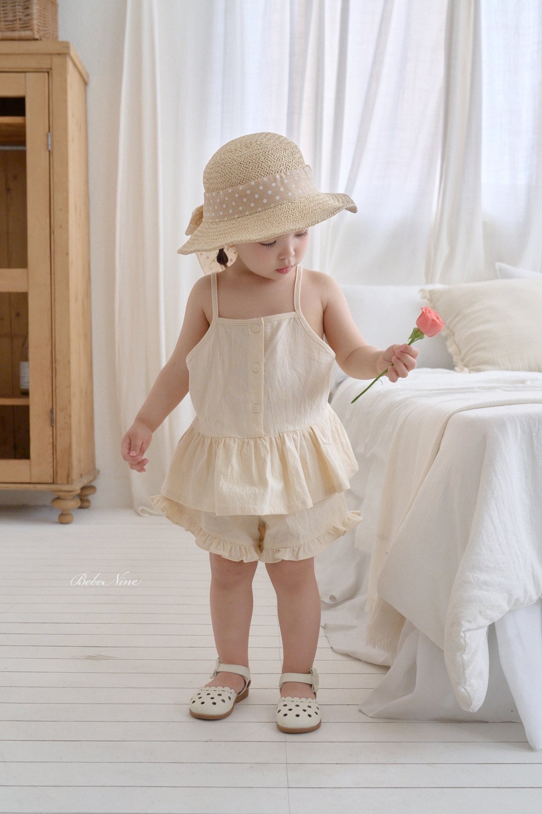 ☀️預訂 韓國直送☀️🇰🇷Bebenine兩色荷葉邊下擺吊帶上下套裝