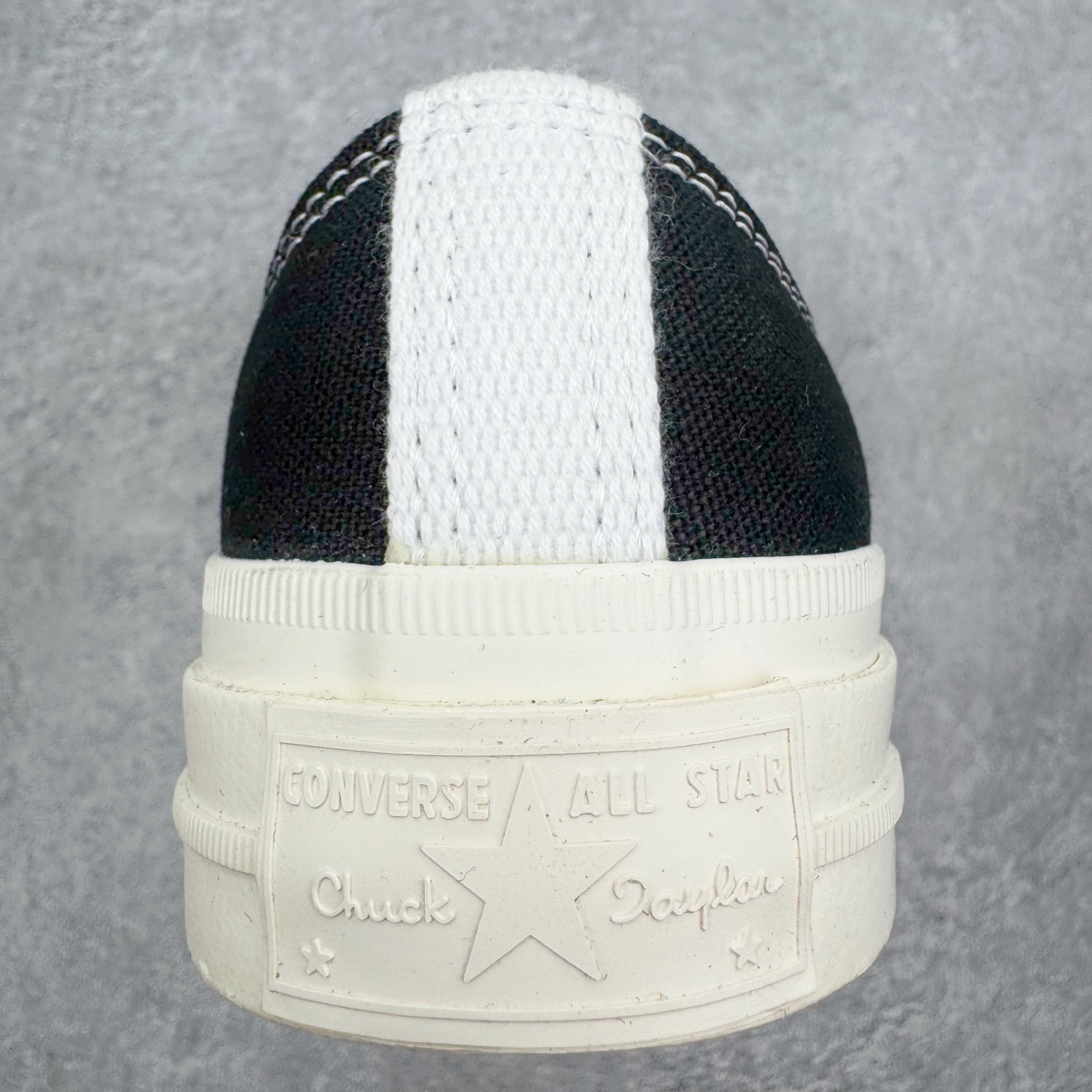 Comme des Garçons Play x Converse Chuck 70