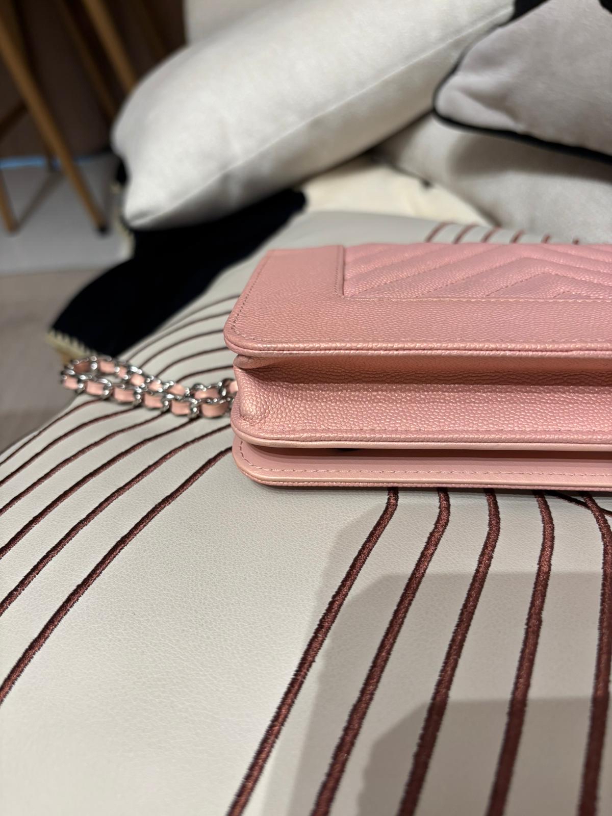 Chanel wallet on chain A93749,荔枝牛皮 100%Authentic ,95%new ✅收據副本✅29card✅ dust bag✅盒