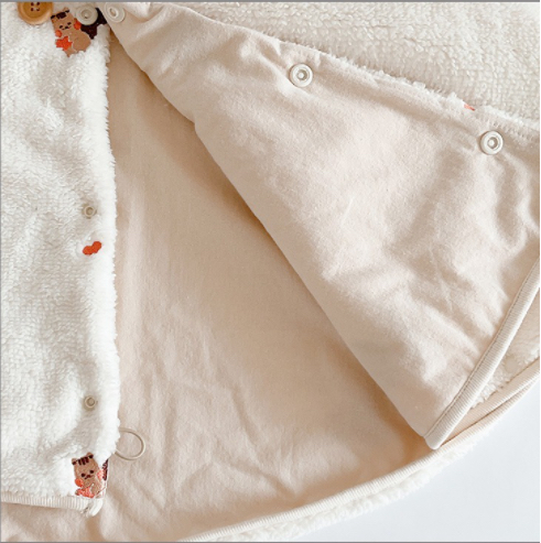 Dottodot Cloak Blanket