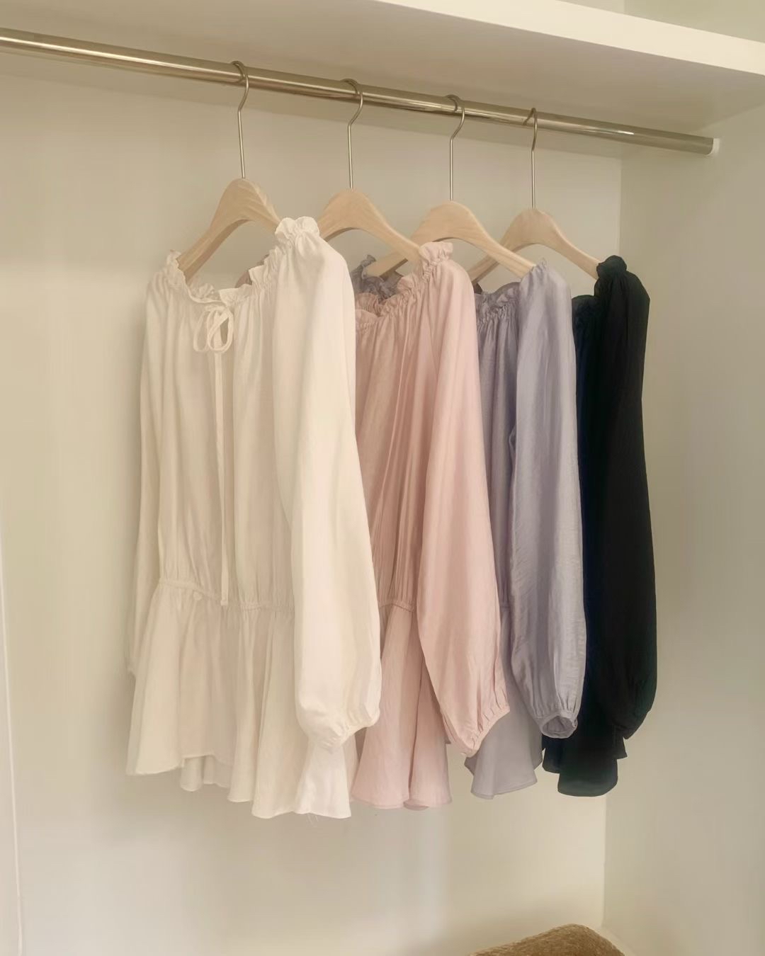 【 🫧今期推薦！法式女孩～超美の花束般設計🌼高質光澤感紋理兩穿OPS✨🤍 】 Paris Girl Blossom Ops(四色入)