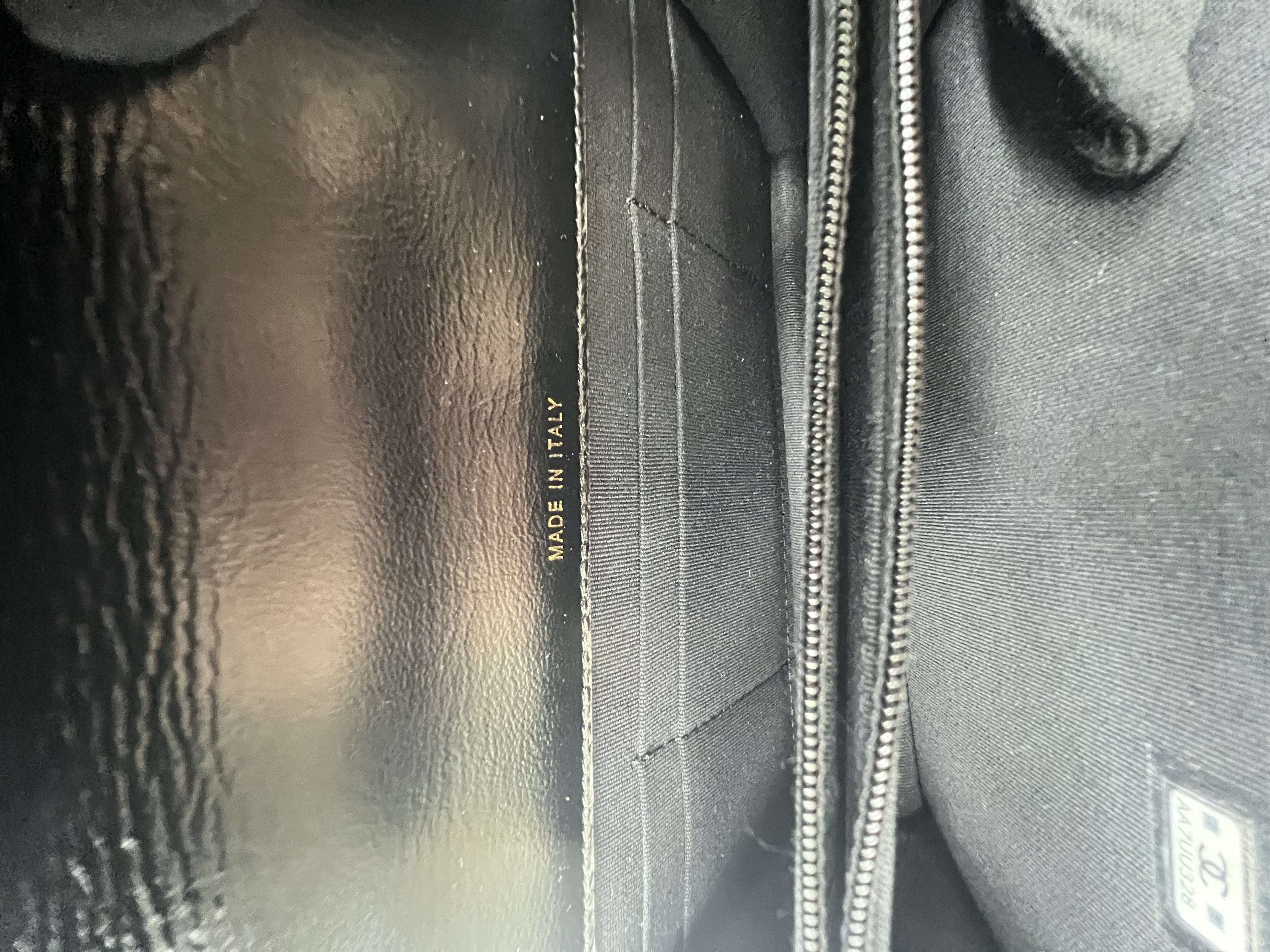 Pre-Owned CHANEL Camellia Handle Mini WOC Phone Holder / Product Code: 26042209