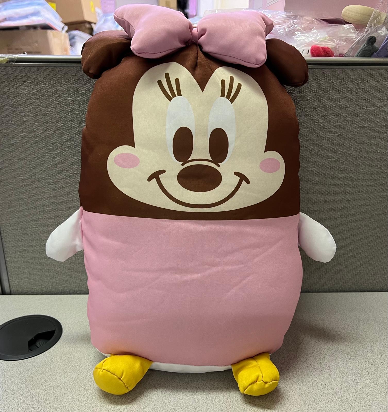 🎌日本限定 🎌 米妮 舒適涼感物料抱枕