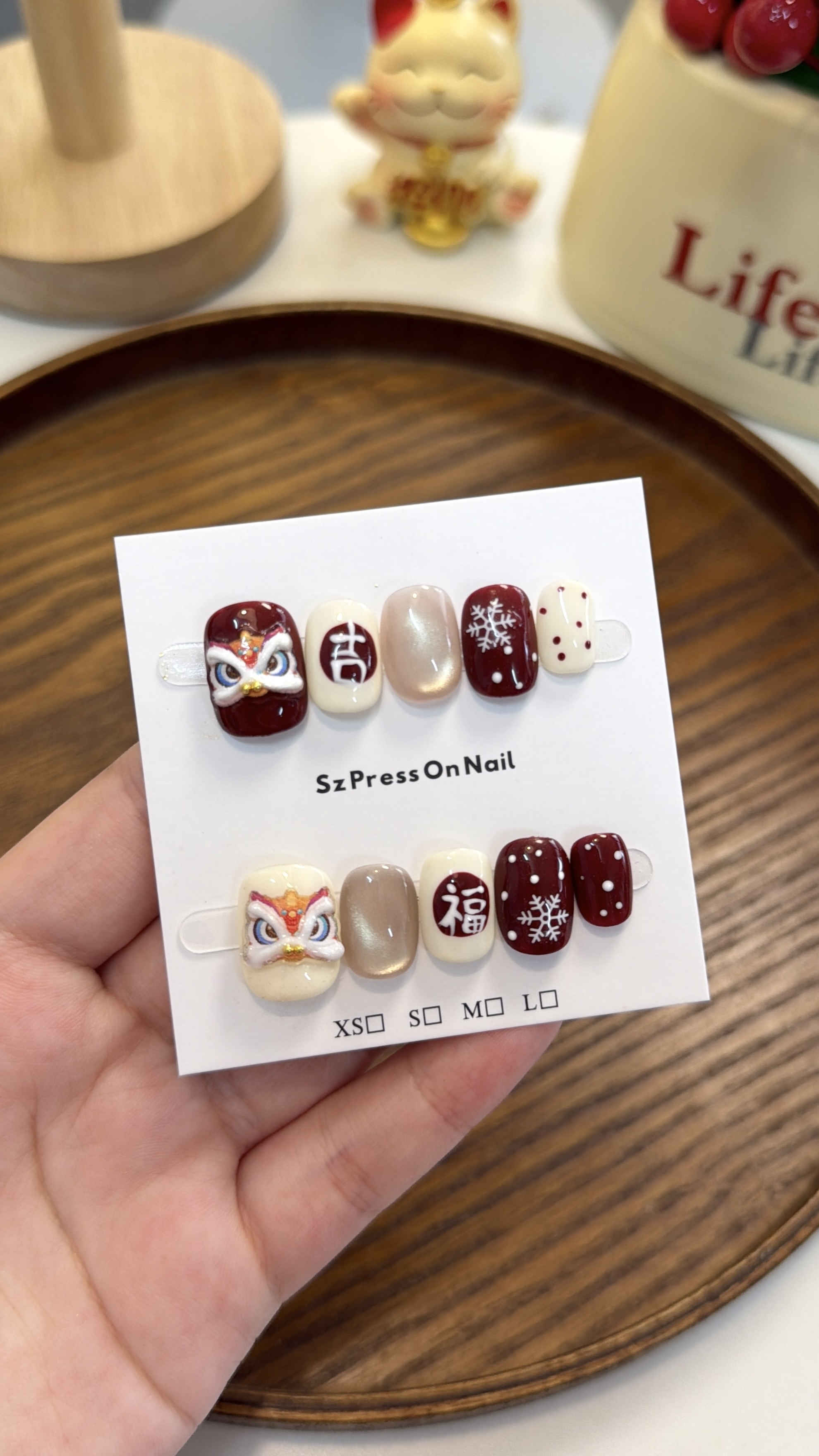 金狮报喜 短方圆