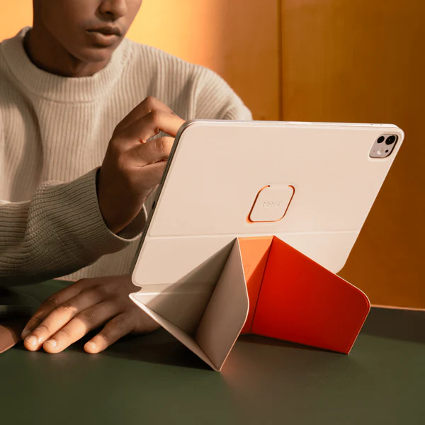 MOFT Dynamic Folio 靈動漂浮支架 iPad Pro 11"(2～4th Gen.）/ iPad Air (4&5th Gen.) / iPad Air 11" (M2, M3)