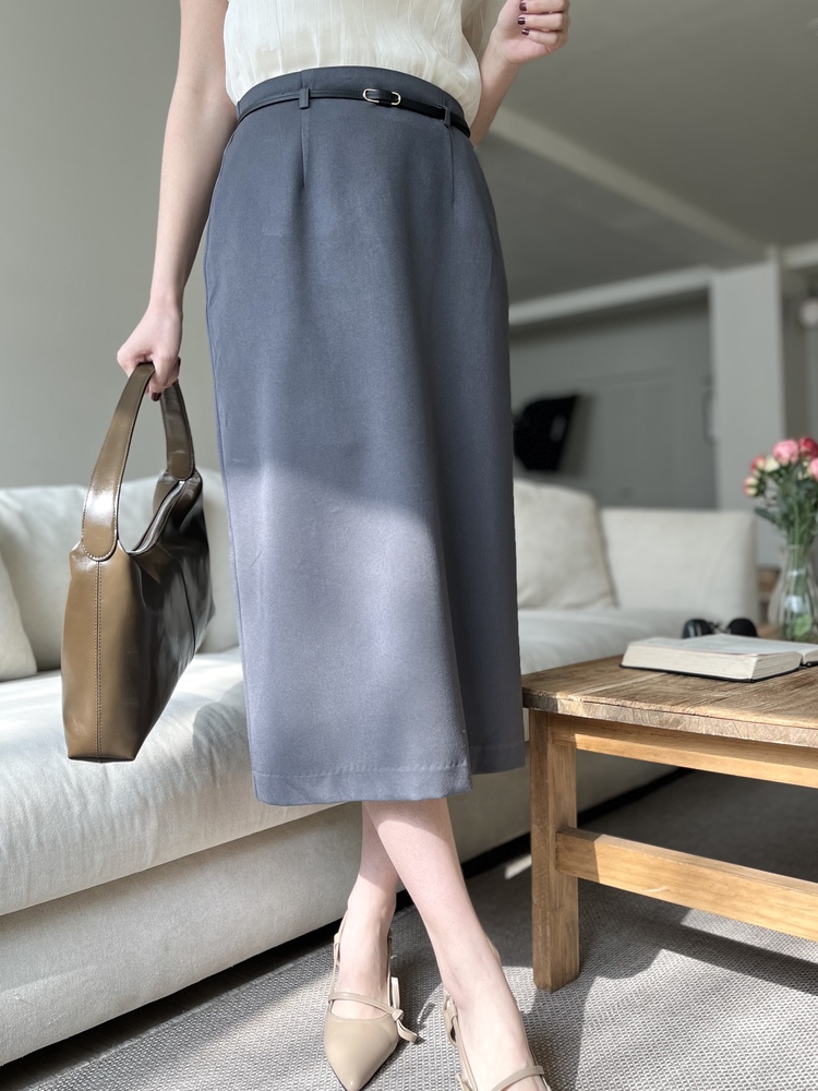 Atelier Belted Skirt (Charcoal)