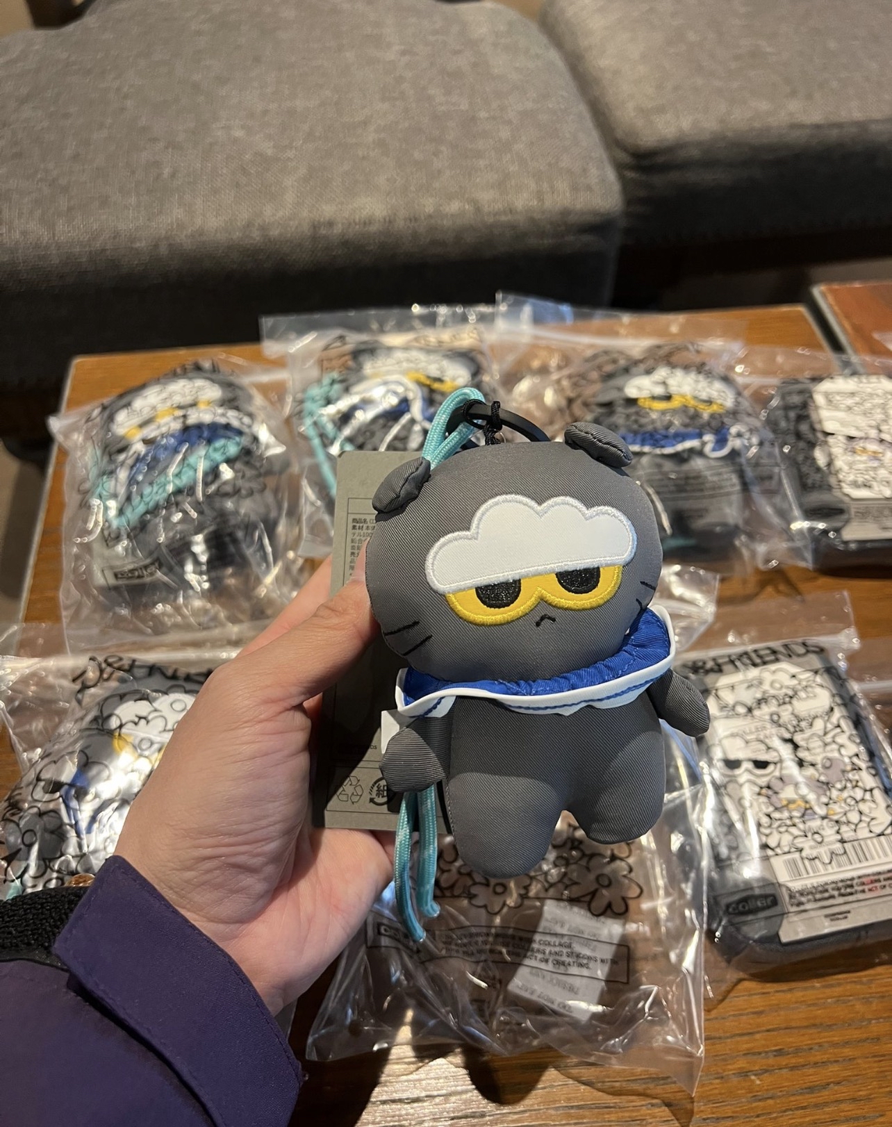 💟現貨💟🇰🇷COLLER X ZOA ZO&FRIENDS GD G-DRAGON PLUSH KEYRING 掛件