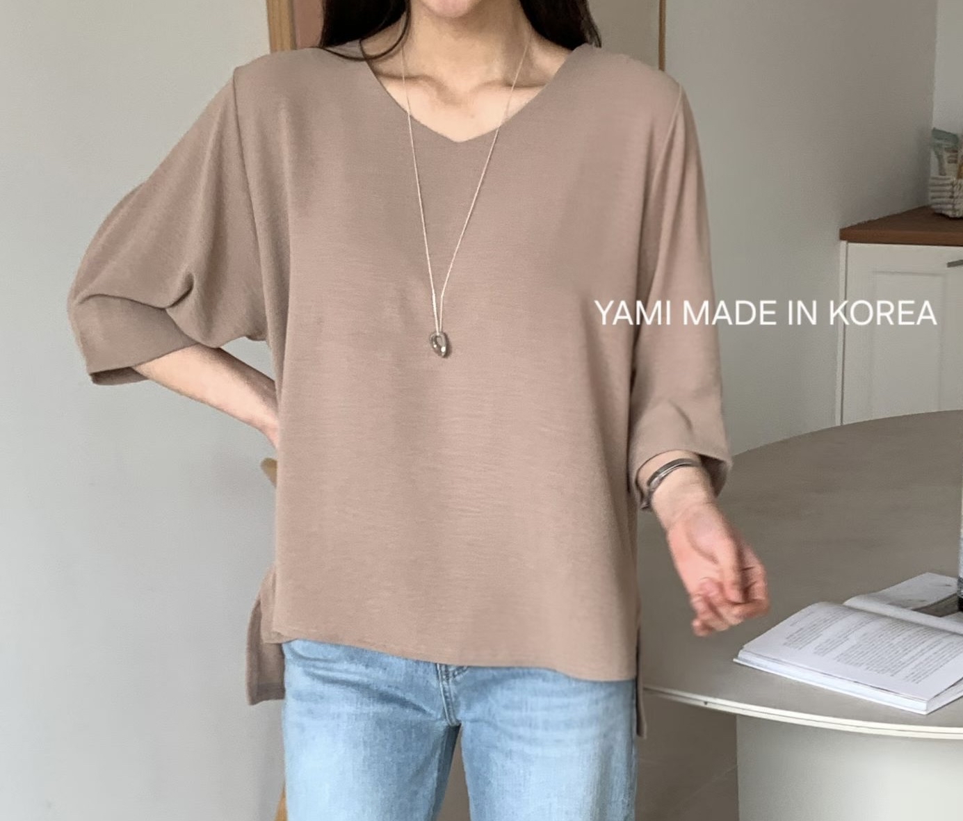 Made in Korea🇰🇷簡約V領top