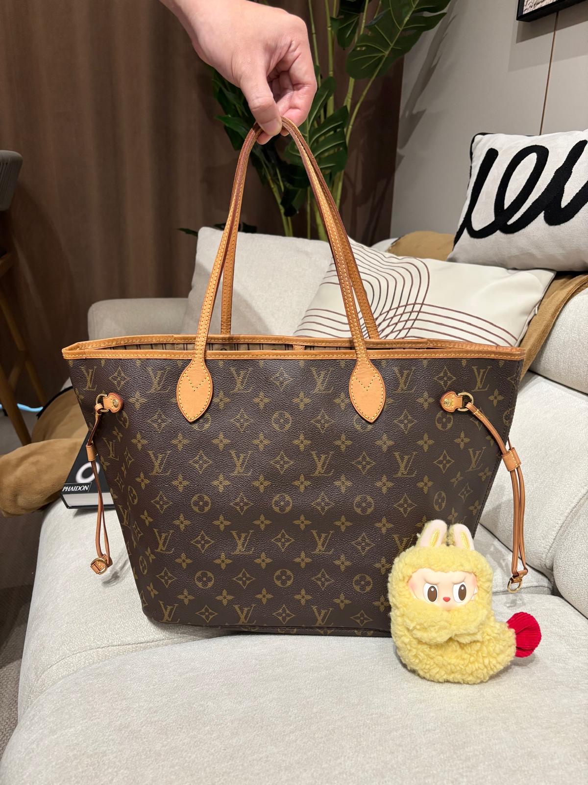 LV Neverfull MM Monogram 100%Authentic, 95%New ✅Dust bag