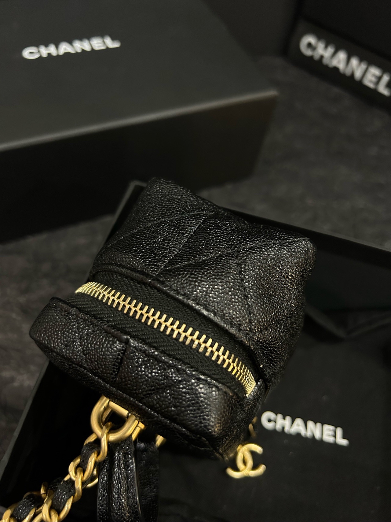 【預訂貨品】Chanel 黑金荔枝 mini小廢包