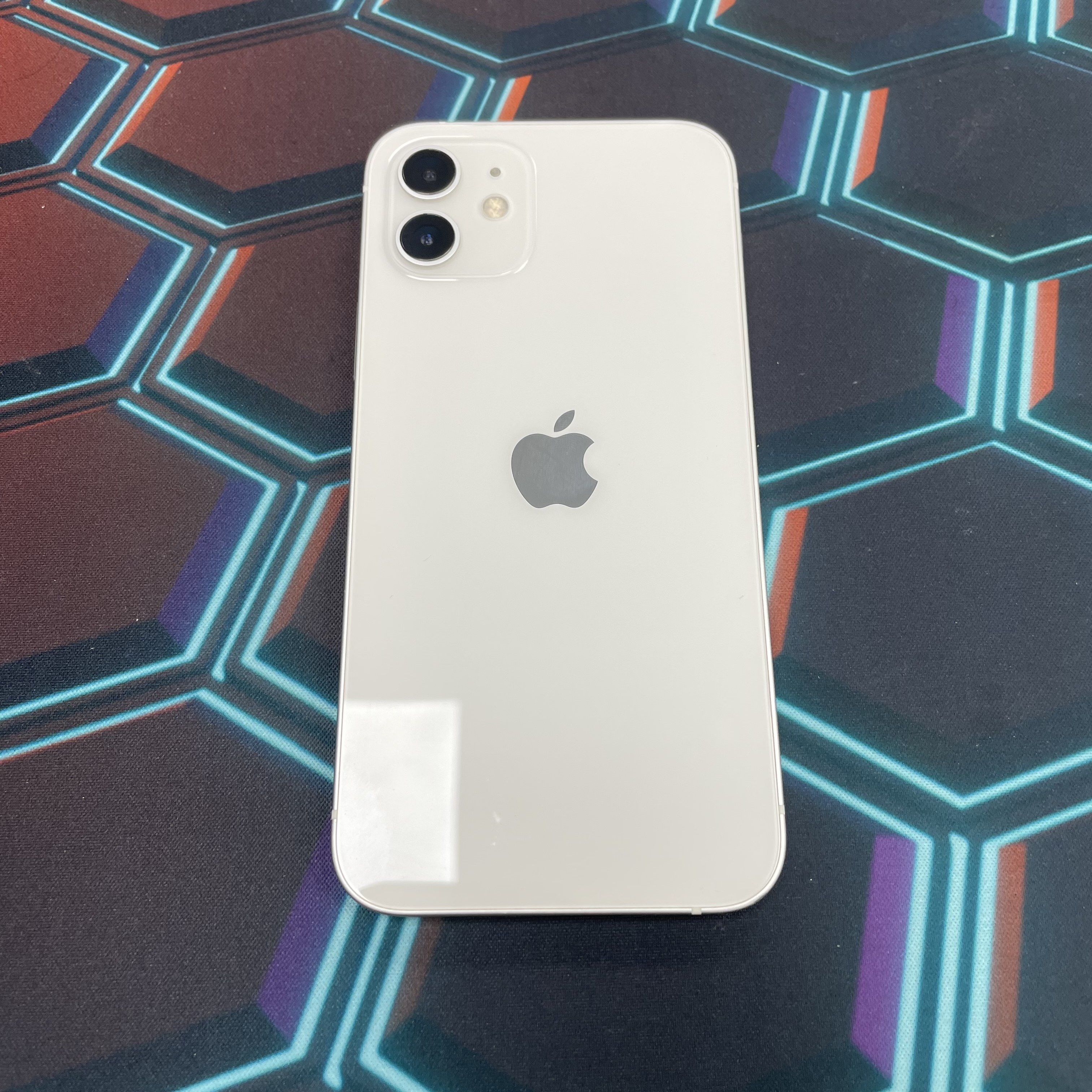 *6957 12 靚機 128GB 電84 白色 white