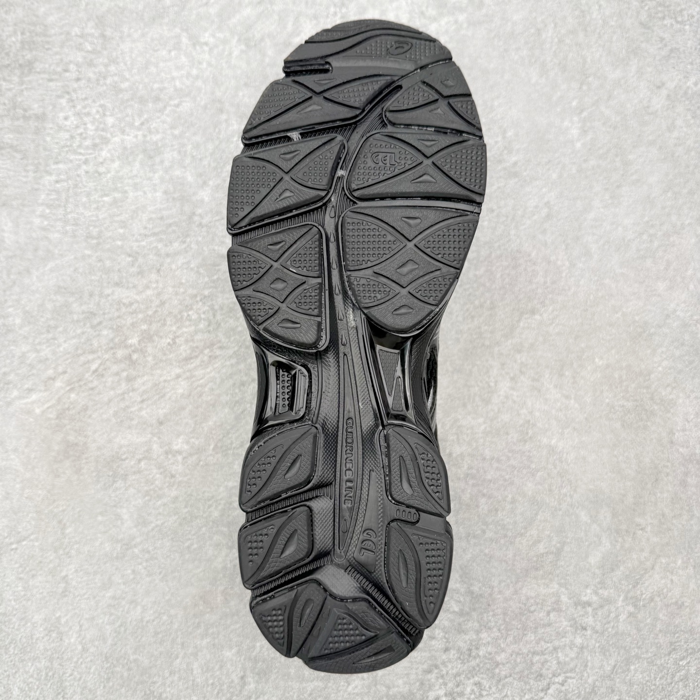 Asics Gel-Cumulus 16