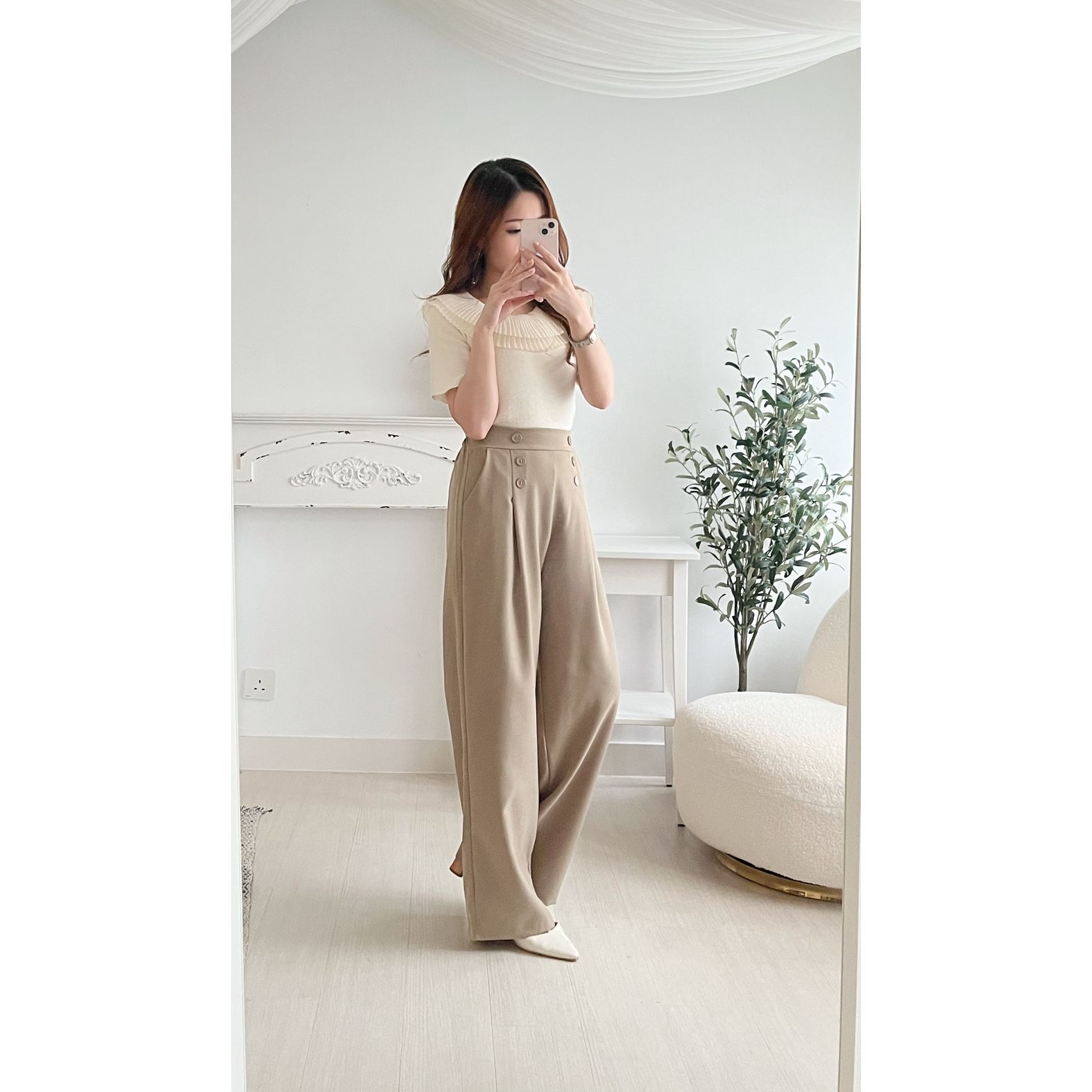 百搭知性の選💮排鈕闊腳長褲 (KR) 卡其色