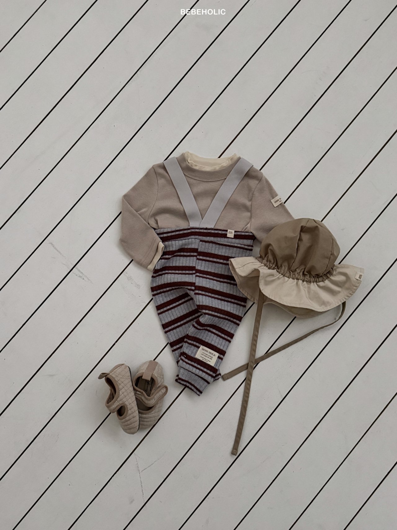 🌸預訂 韓國直送🌸🇰🇷BEBEHOLIC三色撞色條紋吊帶褲