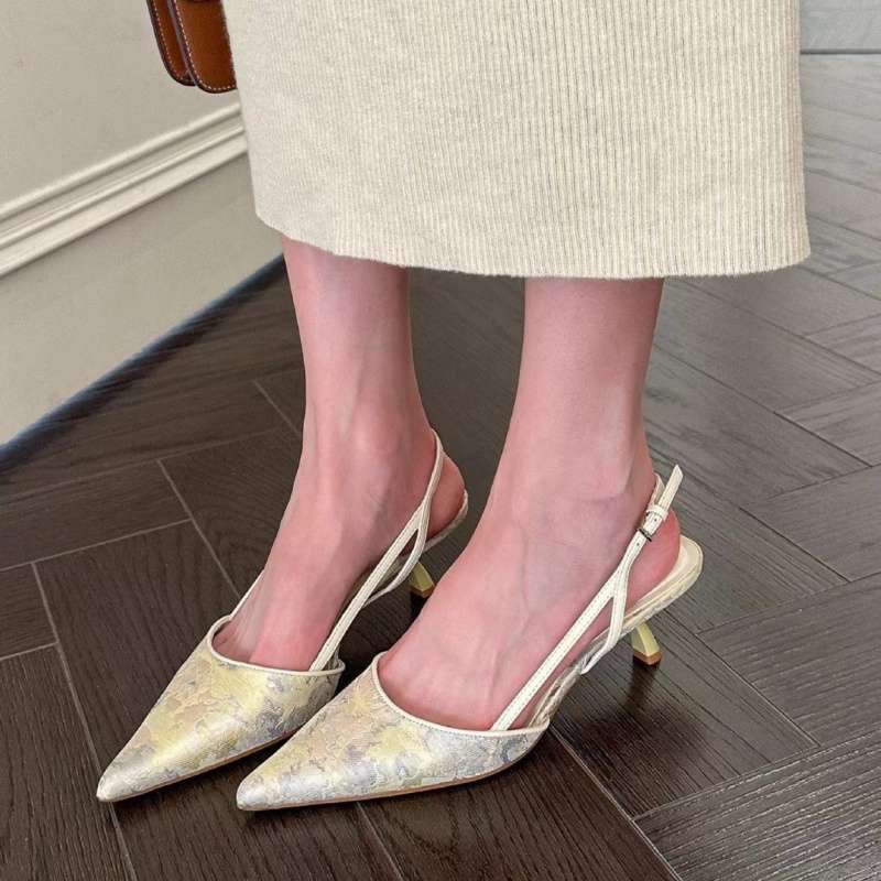 SH205猫眼包头凉鞋