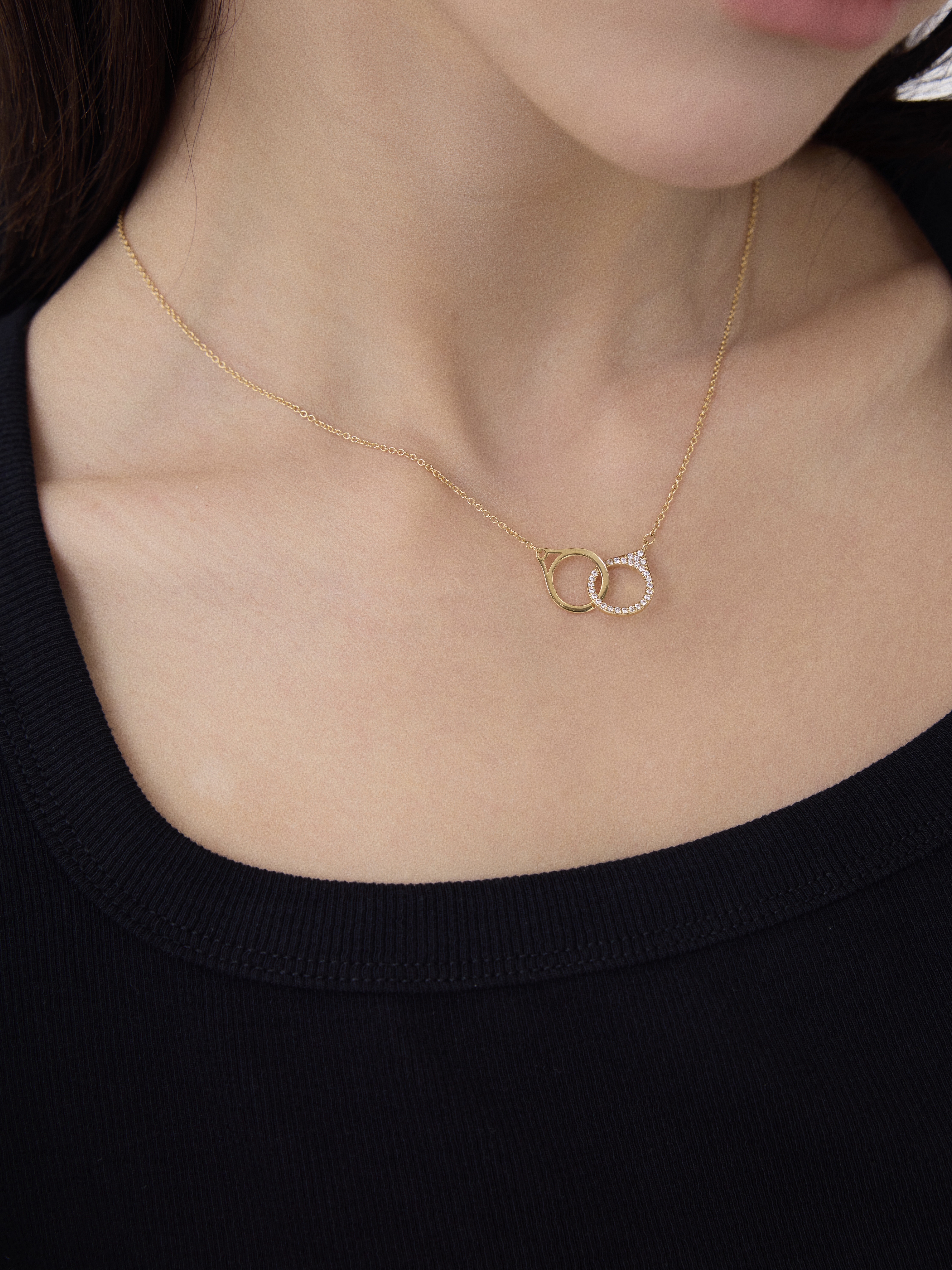 Infinity Bond Necklace Plaqué or