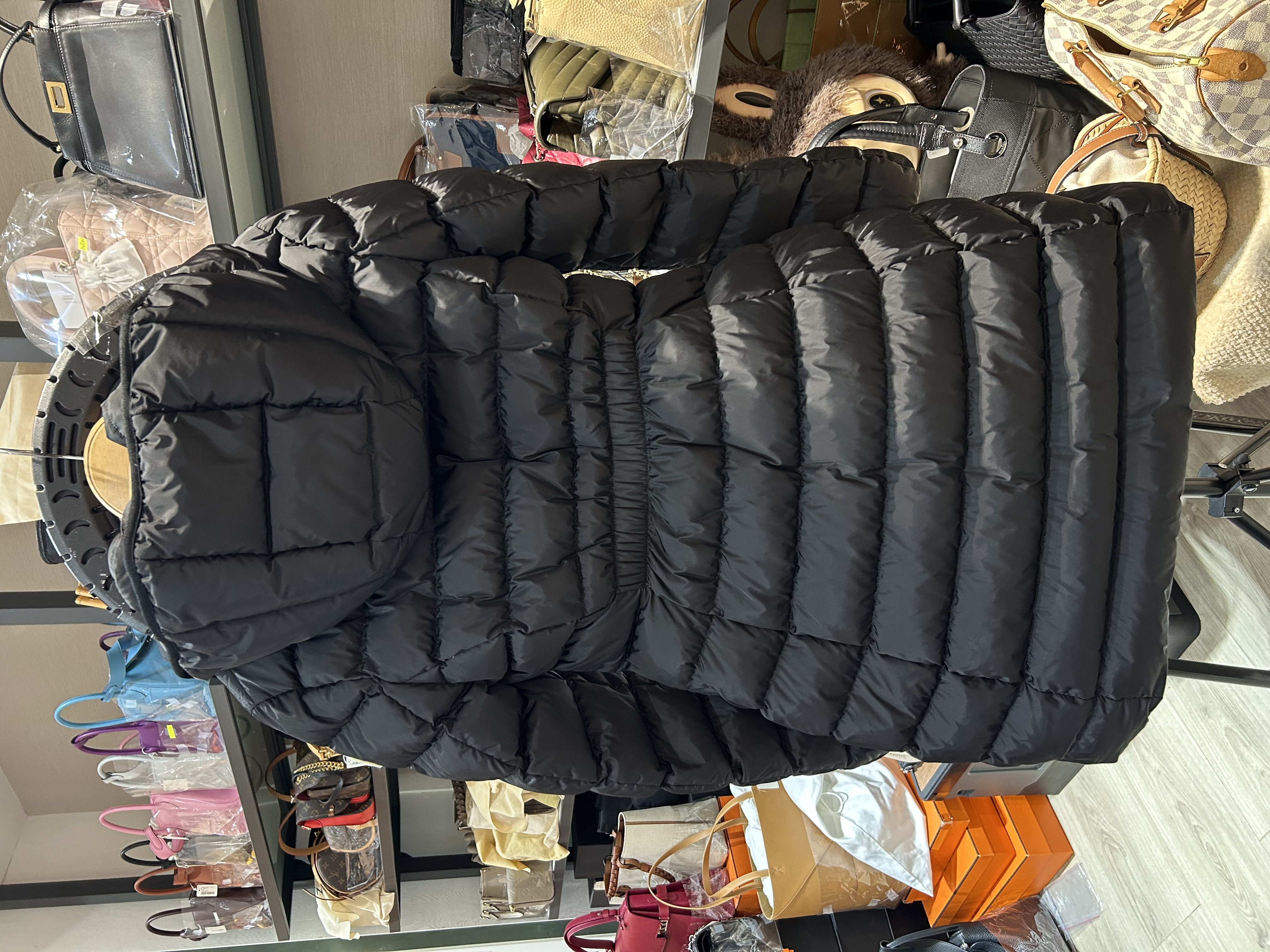 Moncler outer size 164 ,100%Authentic,98%new 