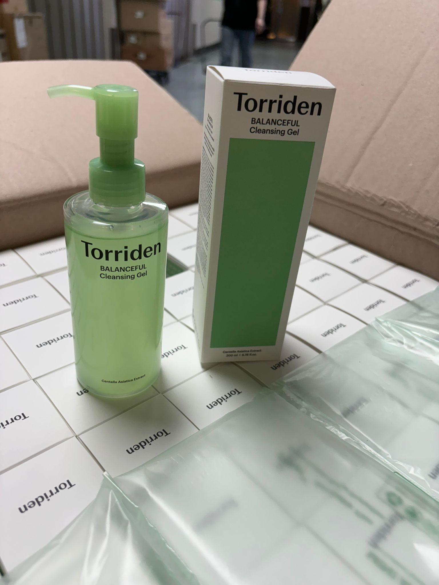 Torriden💚積雪草潔面啫喱200ml. ✅ 現貨 ✅ ‼️ 售完即止‼️