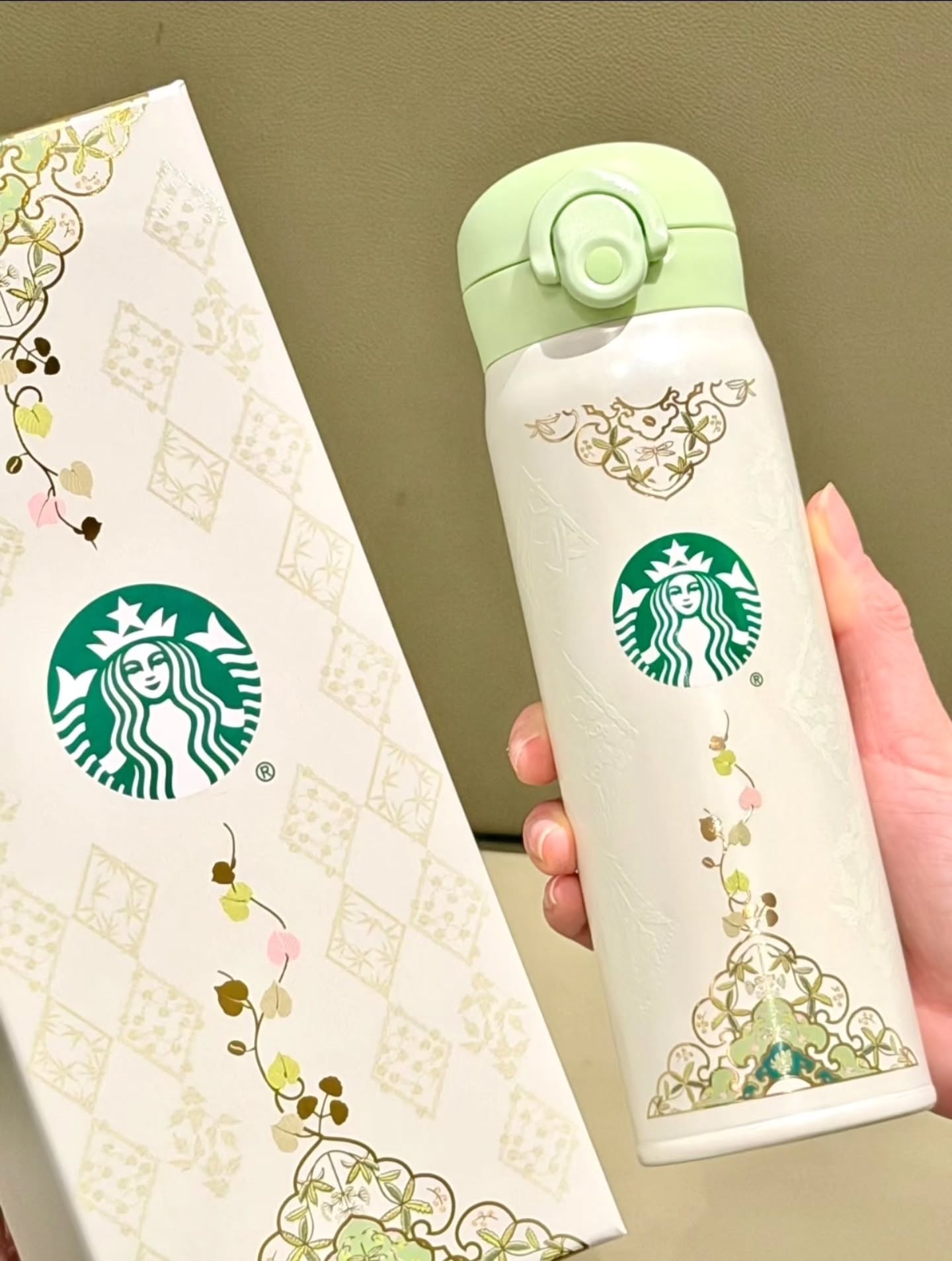 星巴克💚春序纹祥系列〖500ml膳魔师不锈钢保温杯礼盒〗🇨🇳