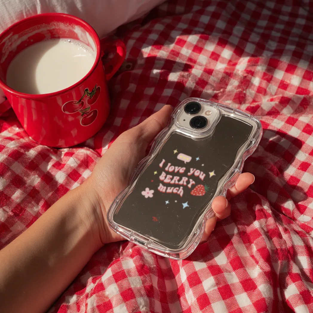 【I love you Berry much! 】波浪邊框鏡面 iPhone Case