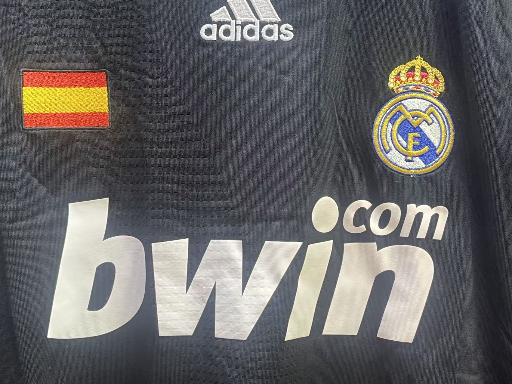 2008-09 Real Madrid 3RD Shirt Size XL "BNWT"