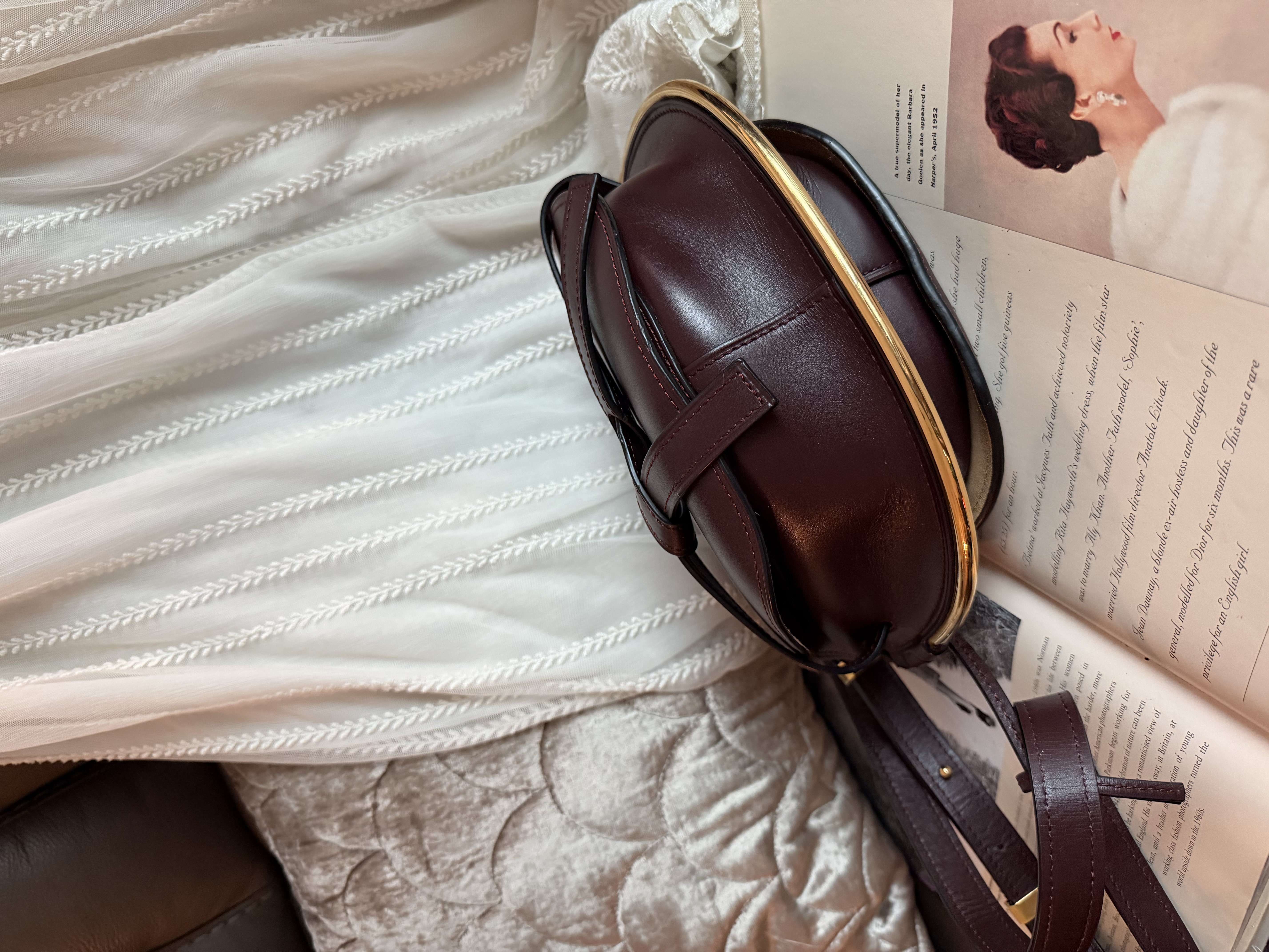 Loewe gate bag 